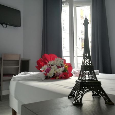 Hotel Du Globe 18 Париж Екстериор снимка