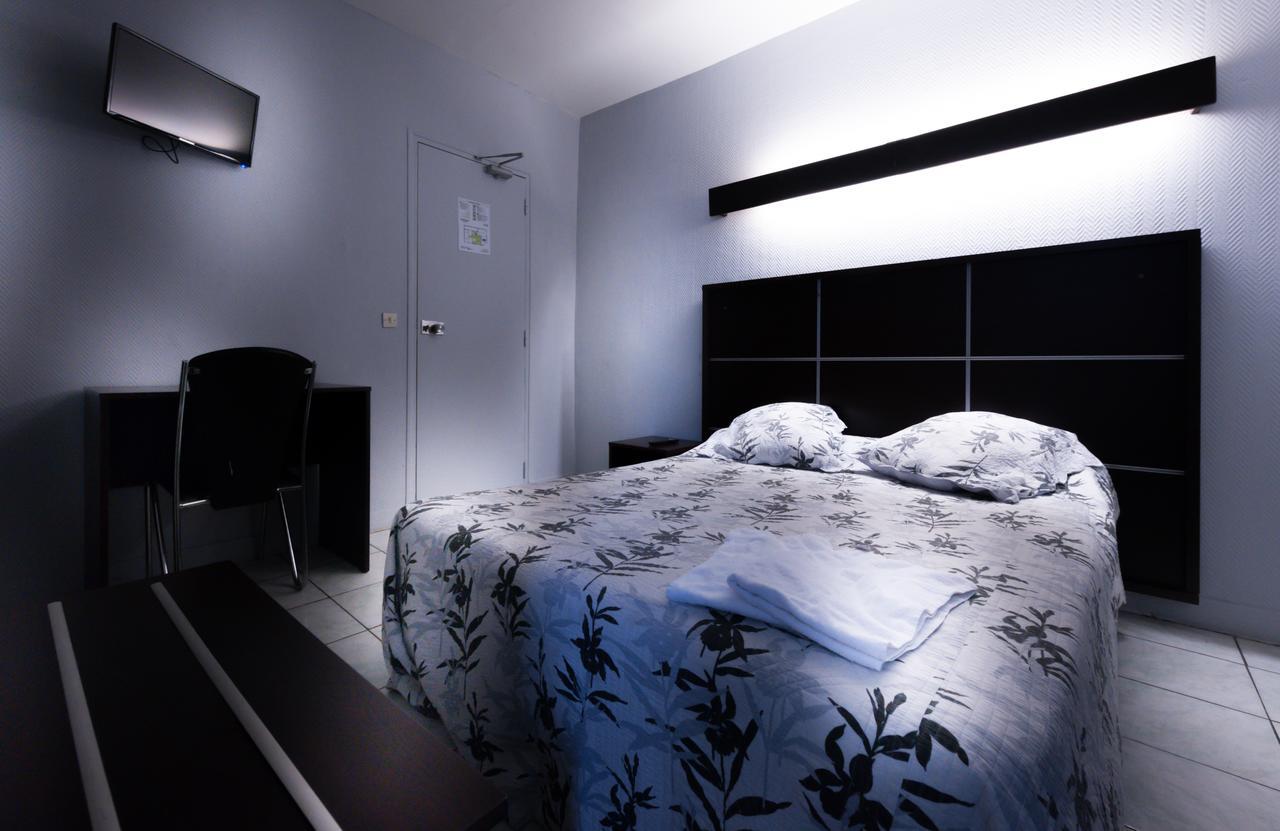 Hotel Du Globe 18 Париж Екстериор снимка