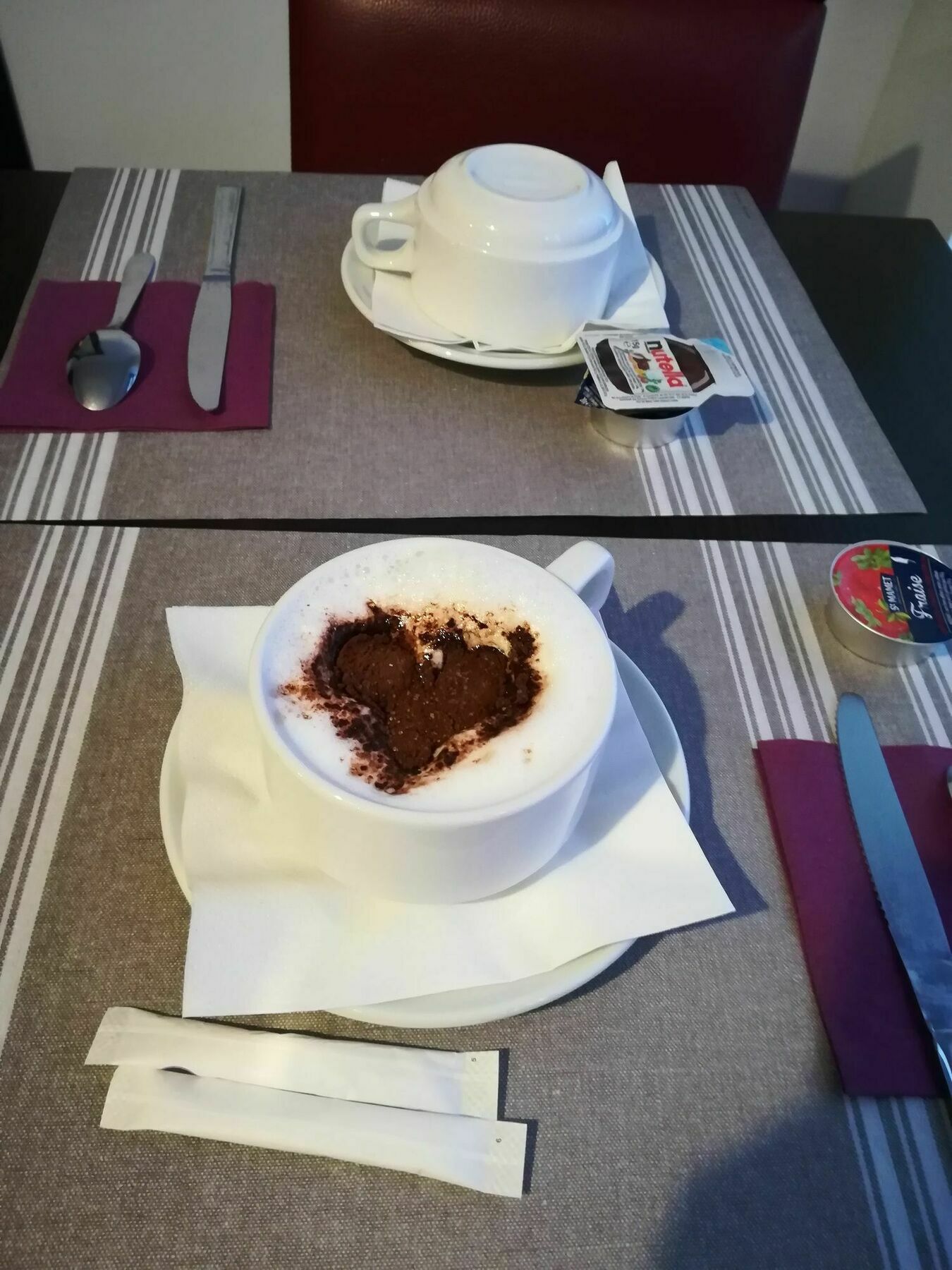 Hotel Du Globe 18 Париж Екстериор снимка